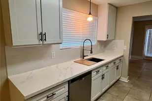 3951 Town Park Ln, Missouri City, TX 77459 - Photo 5