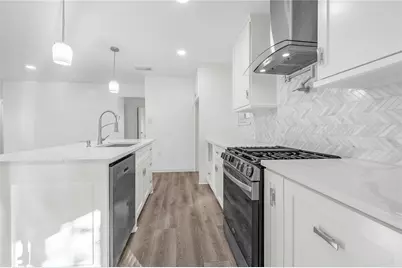 6014 Belarbor Street, Houston, TX 77033 - Photo 7