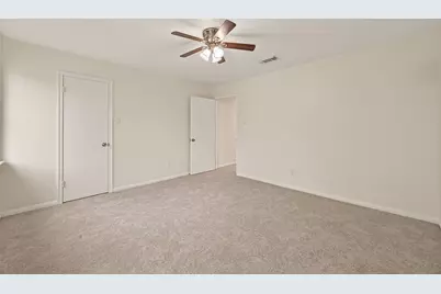 422 Willow Vista Drive, El Lago, TX 77586 - Photo 27