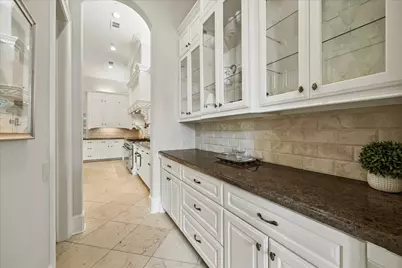 310 Tynebridge Lane, Houston, TX 77024 - Photo 13