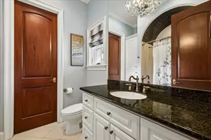 310 Tynebridge Ln, Houston, TX 77024 - Photo 29