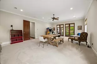 310 Tynebridge Ln, Houston, TX 77024 - Photo 33