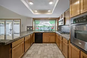 12811 Ashford Hills Dr, Houston, TX 77077 - Photo 13