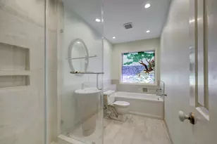 12811 Ashford Hills Dr, Houston, TX 77077 - Photo 7