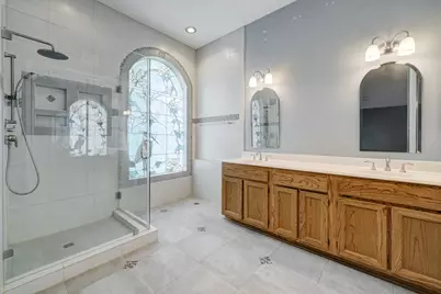 12811 Ashford Hills Drive, Houston, TX 77077 - Photo 9