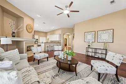 3402 Shadowwalk Drive, Houston, TX 77082 - Photo 7