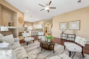 3402 Shadowwalk Dr, Houston, TX 77082 - Photo 7
