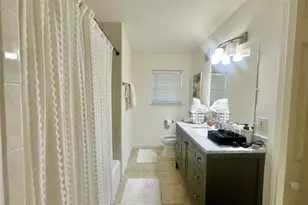 5329 Pagewood Ln, Houston, TX 77056 - Photo 15