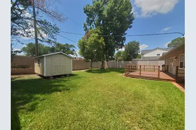 5329 Pagewood Lane, Houston, TX 77056 - Photo 17