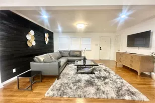 5329 Pagewood Ln, Houston, TX 77056 - Photo 1