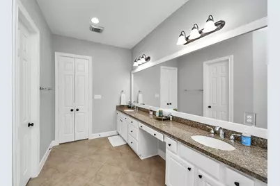 9303 Georgetown Glen Circle, Cypress, TX 77433 - Photo 31