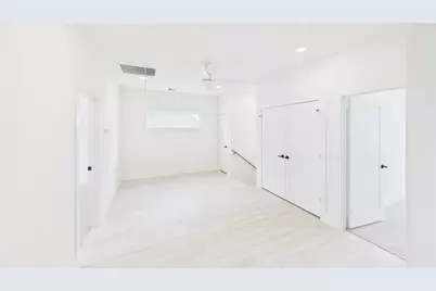 9609 Valeca Drive, Houston, TX 77075 - Photo 17