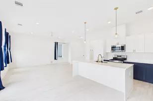 9609 Valeca Dr, Houston, TX 77075 - Photo 9