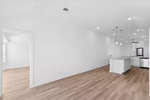 1221 Sacred Light Ln, La Marque, TX 77568 - Photo 21