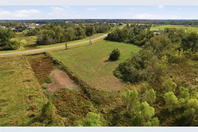 22810 Pittman Drive, Angleton, TX 77515 - Photo 5