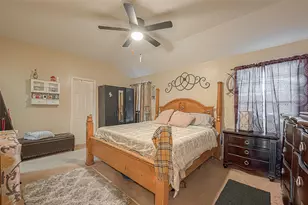 944 Dewalt St, Houston, TX 77088 - Photo 15