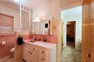 1702 Ivie Lee St, Baytown, TX 77520 - Photo 19