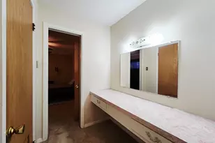 1702 Ivie Lee St, Baytown, TX 77520 - Photo 11