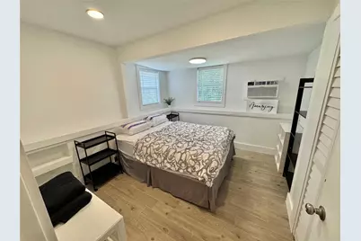 412 Pacific Street #11B, Houston, TX 77006 - Photo 7