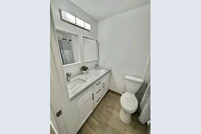 412 Pacific Street #11B, Houston, TX 77006 - Photo 9