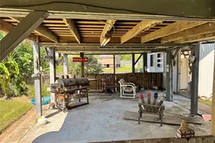 1620 Dick Bay Dr, San Leon, TX 77539 - Photo 9