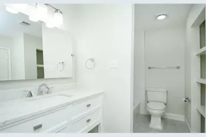14641 Perthshire Road, Houston, TX 77079 - Photo 27