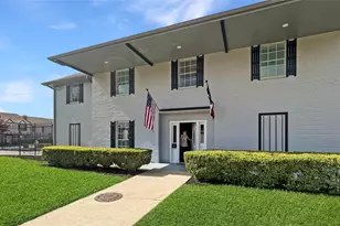 14641 Perthshire Rd, Houston, TX 77079 - Photo 31
