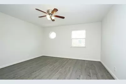 14641 Perthshire Road, Houston, TX 77079 - Photo 31