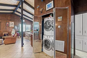 775 Marlin St, Bayou Vista, TX 77563 - Photo 17