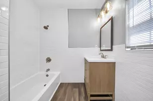 8226 Harding St, Houston, TX 77012 - Photo 19