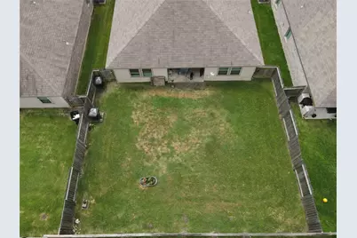 927 Petunia Falls Lane, Rosharon, TX 77583 - Photo 25