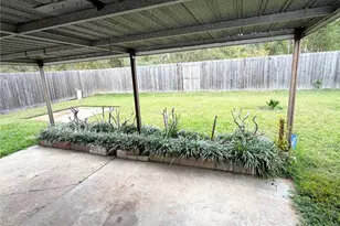 10618 Wolbrook St, Houston, TX 77016 - Photo 21