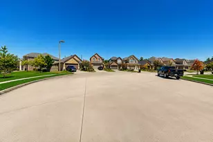 9208 Inland Leather Ln, Conroe, TX 77385 - Photo 7