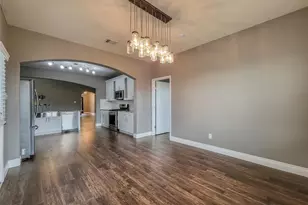 4626 Legends Bay Dr, Baytown, TX 77523 - Photo 5