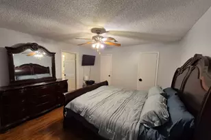 10911 Sageyork Dr, South Houston, TX 77089 - Photo 11