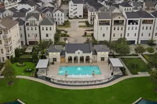 949 Blackshire Ln, Houston, TX 77055 - Photo 1