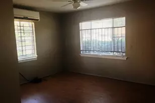 5342 Leeland St, Houston, TX 77023 - Photo 5