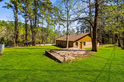 2214 Easley Circle, Huntsville, TX 77320 - Photo 27