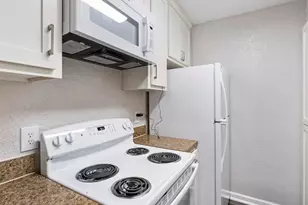 12500 Sandpiper Dr, Houston, TX 77035 - Photo 5