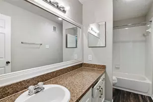 12500 Sandpiper Dr, Houston, TX 77035 - Photo 11