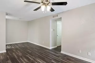 12500 Sandpiper Dr, Houston, TX 77035 - Photo 7