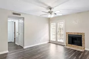 12500 Sandpiper Dr, Houston, TX 77035 - Photo 3