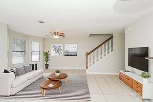 2920 La Estancia Ln, Houston, TX 77093 - Photo 3