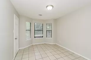 2920 La Estancia Ln, Houston, TX 77093 - Photo 15