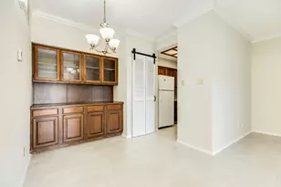 921 Marine Dr, Galveston, TX 77550 - Photo 9