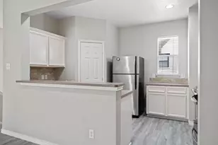 1818 Wheeler St, Houston, TX 77004 - Photo 9