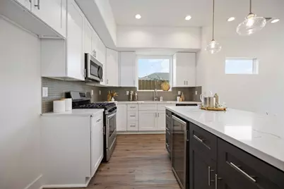 3504 Caplin Street #B, Houston, TX 77026 - Photo 7