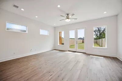 3504 Caplin Street #B, Houston, TX 77026 - Photo 5