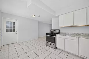 530 Branding Iron Ln, Houston, TX 77060 - Photo 17