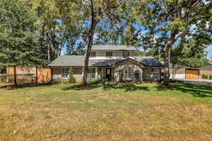 2019 Laurel Springs Ln, Houston, TX 77339 - Photo 1